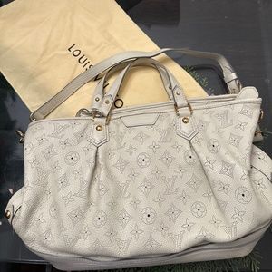 Louis Vuitton purse